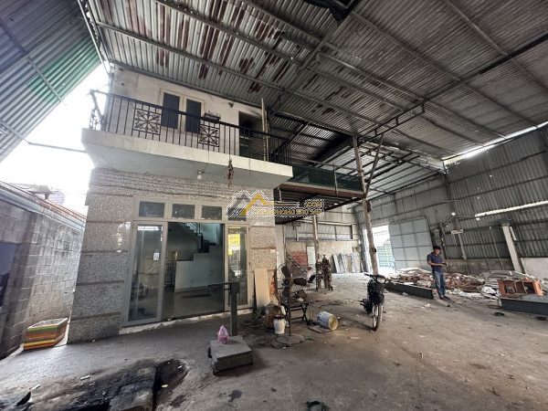 Cho thuê gấp mặt bằng đẹp mặt tiền đường phan văn hớn-tây lân 3