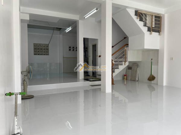 Nhà cho thuê nguyễn đình chính q.pn.7x18m.35tr