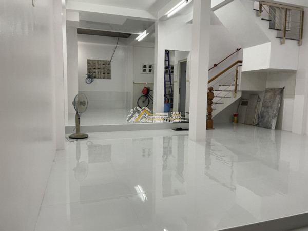 Nhà cho thuê nguyễn đình chính q.pn.7x18m.35tr