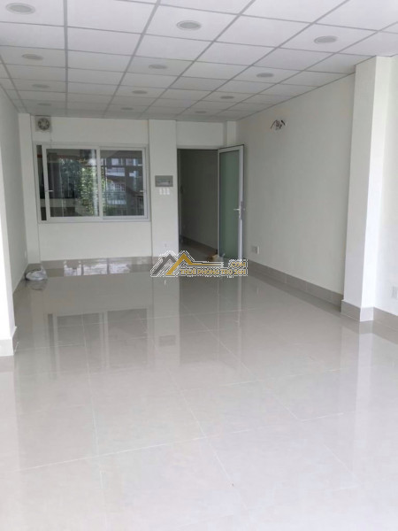 Nhà cho thuê nguyễn đình chính q.pn.7x18m.35tr