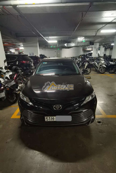 Toyota camry 2.5q 2019 đen, siêu lướt odo 13,000km