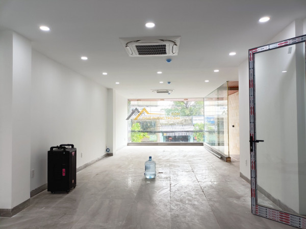 _cho thuê toà văn phòng 600m2 -trung tâm  quận thanh khê đà nẵng  giá tốt 0935808739