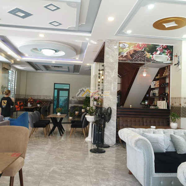 Cho thuê ô tô tự lái, có tài vũng tàu giá rẻ nhất khu vực lê hồng phong p.4 tp vũng tàu