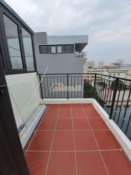 Cho thuê nhà nguyên căn mặt phố trần tử bình, chỉ từ 23 đến 35tr/tháng. lh 0946909866