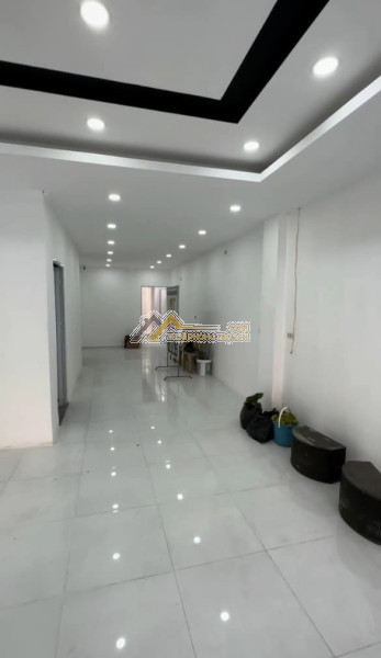 Chính chủ cần cho thuê (lâu dài, ổn định) cửa hàng, tầng 1,2,3,4 tại 272 đường cmt8, tp. thái