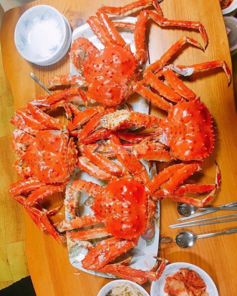 Cần sang gấp quán hải sản, mặt bằng rộng, ngay gốc đường ngã tư thành thái, lý thường kiệt, đông