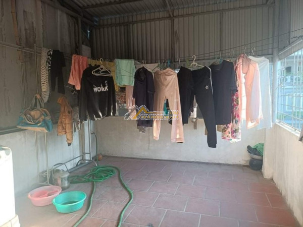 Cho thuê nhà 4 tầng phố lâm du gần bể bơi phương hiền chi