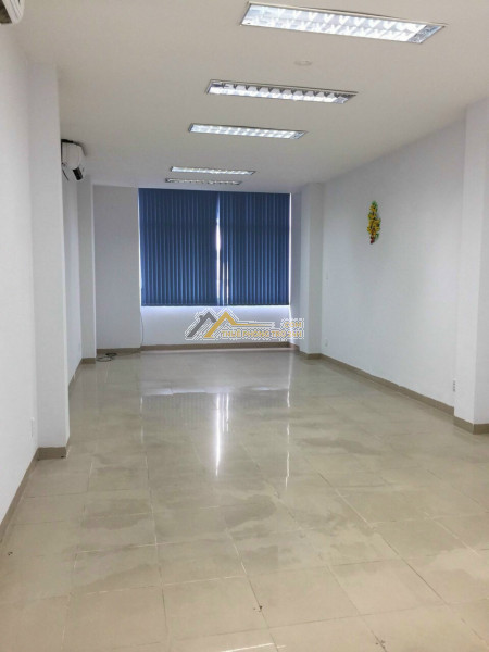 Toà nhà văn phòng cho thuê nam phương hoàng diệu, phường 13, quận 4. tphcm