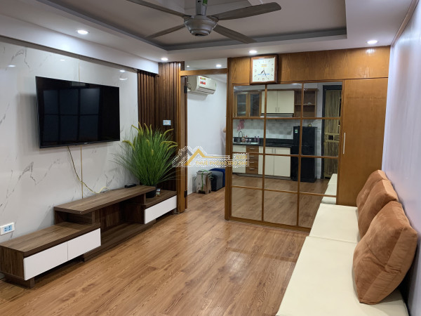Chính chủ cho thuê nhà phố hồng mai- full đồ- nhà thoáng sáng- vào ở ngay