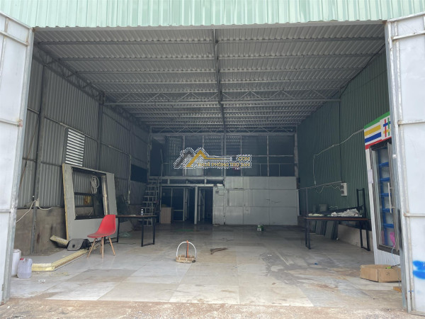 15 tr cho thuê kho 8x20 ngay cầu xây dựng , bình trưng đông, tp thủ đức