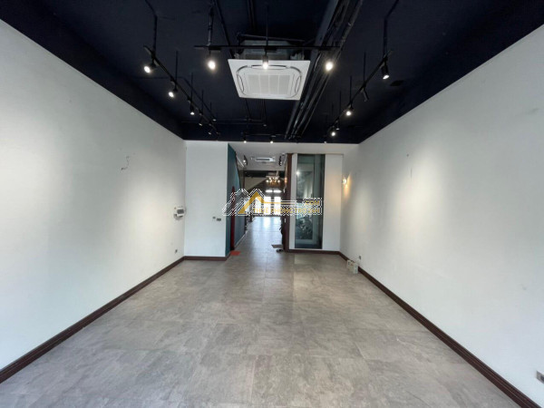 Chính chủ cho thuê shophouse sb23 hai mặt tiền vinhomes ocean park gia lâm, hà nội