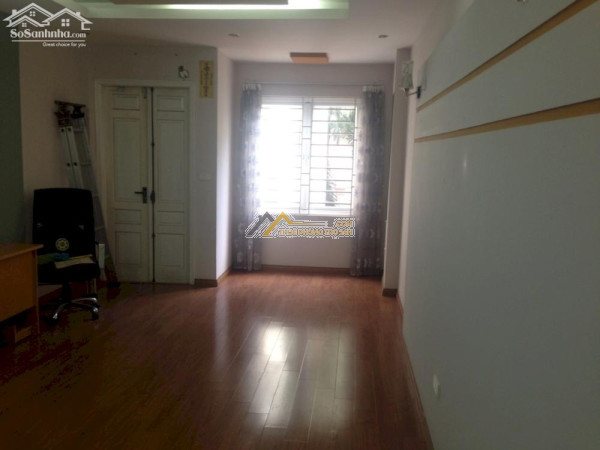 Chính chủ cần cho thuê gấp nhà ngõ rộng 6 đội nhân phường vĩnh phúc, ba đình, hà nội