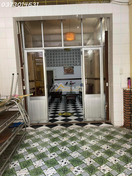 Cho thuê homestay 11 phòng ngủ giá siêu rẻ 20 triệu tháng khu vực vĩnh hải nha trang