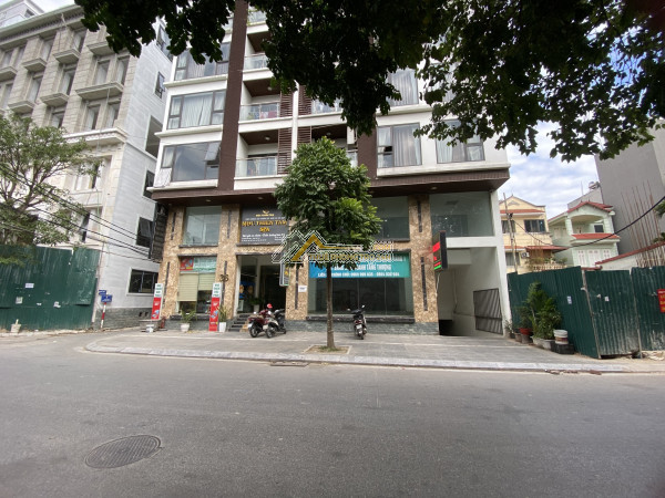 Cần cho thuê mặt bằng 200m tại khu cư dân đông đúc xuân la - tây hồ giá 50tr