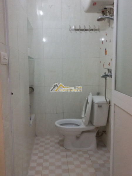 Chính chủ cho thuê căn hộ tập thể tầng 5 ngõ hoà bình 7, phố minh khai, hai bà trưng, hà nội