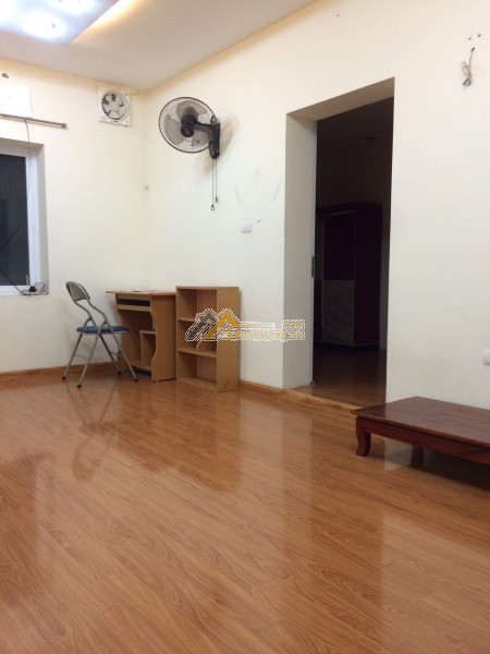Chính chủ cho thuê căn hộ tập thể tầng 5 ngõ hoà bình 7, phố minh khai, hai bà trưng, hà nội