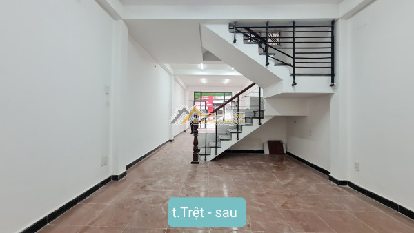 Cho thuê mặt bằng nhà mặt tiền đinh bộ lĩnh, p.15, b.thạnh chỉ 14,8 tỷ