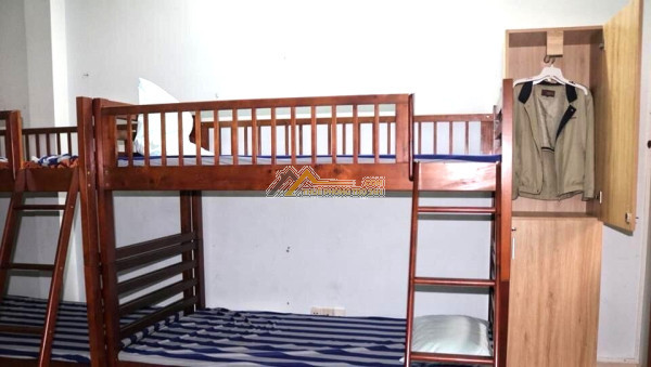 cho thuê nhà nguyên căn 1 trệt - 1 lầu ngay chợ q11