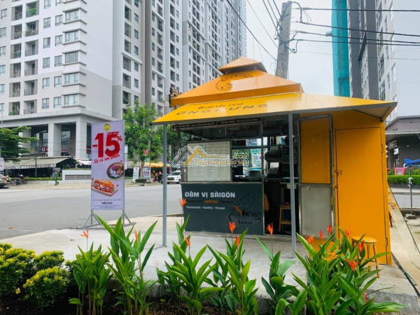 Căn hộ dịch vụ cho thuê, căn mới xây sạch sẽ, chỉ 7p là tới q1. đường nguyễn kiệm, p9, phú nhuận