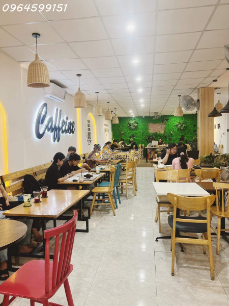 Chính chủ sang quán cf mặt tiền phan đăng lưu