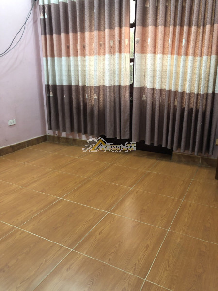 Cho thuê nhà 3tx60m2 ngọc hồi, 4pn mặt đường 13m, vỉa hè 3m kinh doanh đỉnh 6,5 triệu/tháng.