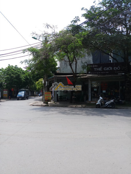 Cho thuê nhà 3tx60m2 ngọc hồi, 4pn mặt đường 13m, vỉa hè 3m kinh doanh đỉnh 6,5 triệu/tháng.