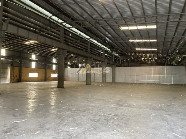 Cho thuê kho xưởng tại kcn phú nghĩa , chương mỹ, hà nội. diện tích 1500m container đỗ cửa pccc