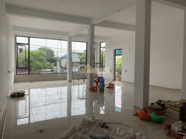 GIÁ TỐT - CHÍNH CHỦ CHO THUÊ VĂN PHÒNG - MẶT BẰNG KINH DOANH – QUẬN 1 - TP HỒ CHÍ MINH - 50M2 -