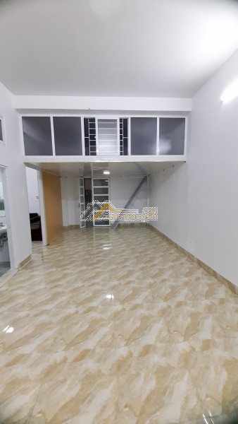 Cho thuê nhà khu đô thị việt hưng, kinh doanh tốt, làm phòng khám,nhà hàng ăn uống, quán cafe,