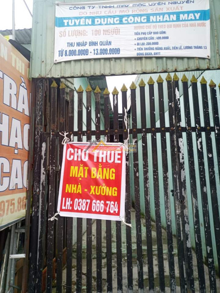 Cho thuê mb thích hợp làm kho xưởng..lối vào có cổng phía trước..trên mặt đường nguyễn thị minh