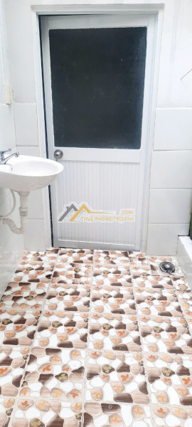 Chính chủ cần sang nhượng cửa hàng tại 50 ngô xuân quảng, gia lâm, hà nội