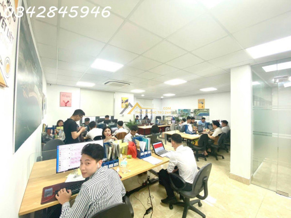 Chính chủ cần cho thuê nhà nguyên căn hẻm xe hơi q11