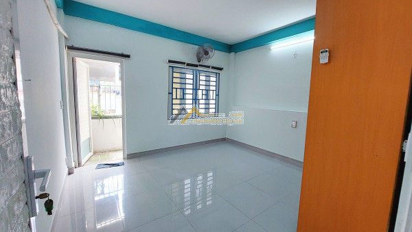 Mình muốn sang nhượng toàn bộ spa hoặc mặt bằng cửa hàng tại số 46 ngõ 124 nguyễn lam - phúc đồng