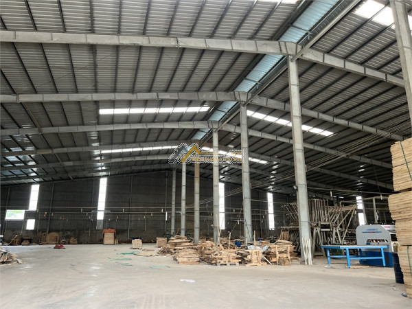Xưởng sản xuất ngoài kcn, xa dân cư, trạm điện lớn 630kwa, pccc, chiều cao xưởng 9m