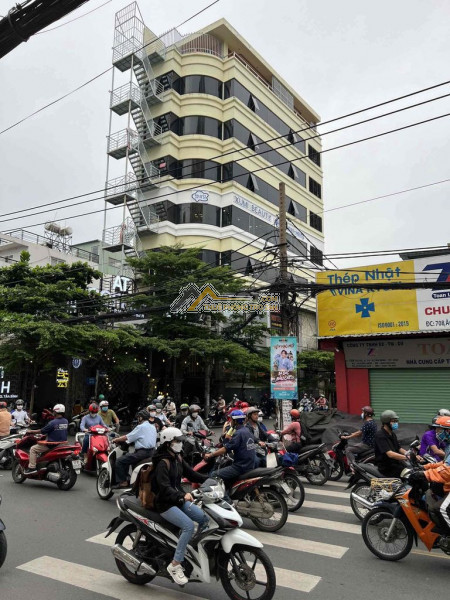 Nguyên căn hẻm 1/ ô tô nơ trang long 1 trệt 4 lầu