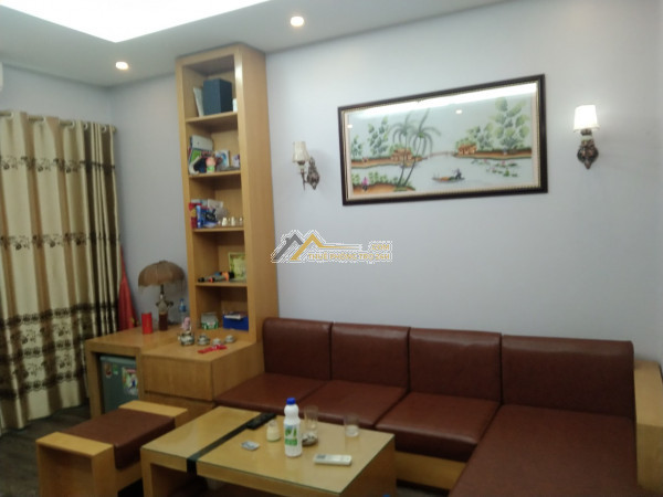 Cho thuê homestay nguyễn văn cừ - thang máy– ô tô tránh – căn hộ - kinh doanh đỉnh.