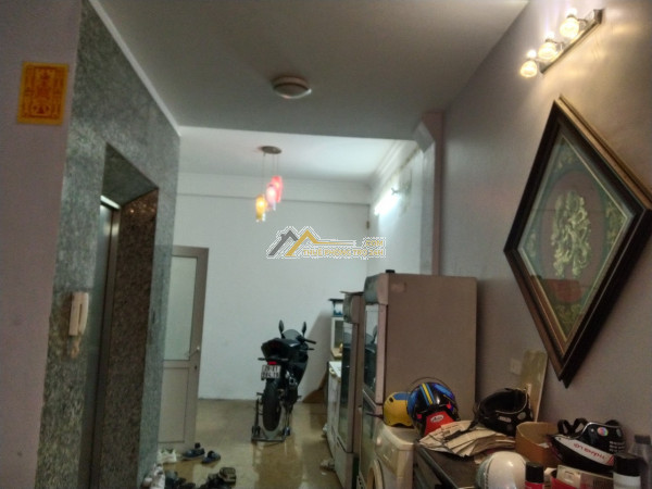Cho thuê homestay nguyễn văn cừ - thang máy– ô tô tránh – căn hộ - kinh doanh đỉnh.