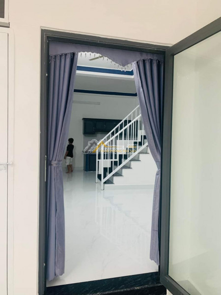 Chính chủ cần nhượng lại gấp văn phòng vị trí siêu đẹp tại  quận tân bình hcm