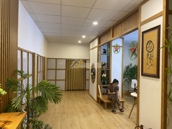 Chính chủ: cần sang nhượng lại mặt bằng