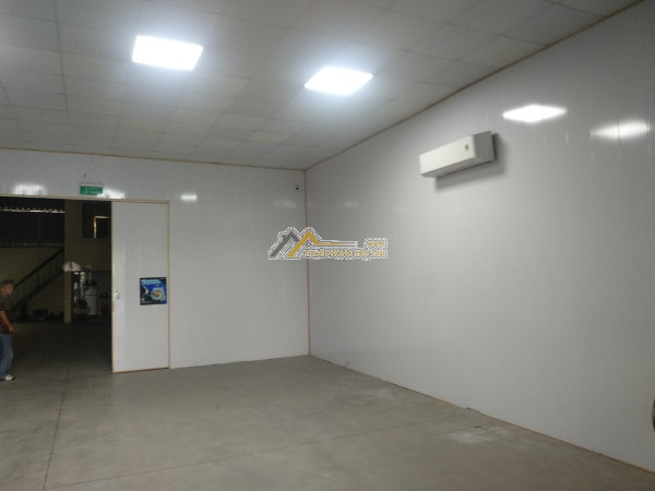 Cần cho thuê kho xưởng rộng 270m2 tại mặt đường 208, quốc lộ 17b, thị trấn an dương