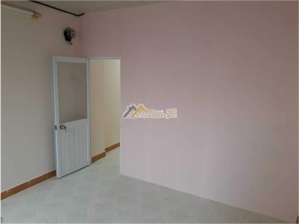 Cho thuê mặt bằng + vp cty tầng trệt 60m2, bình tân.