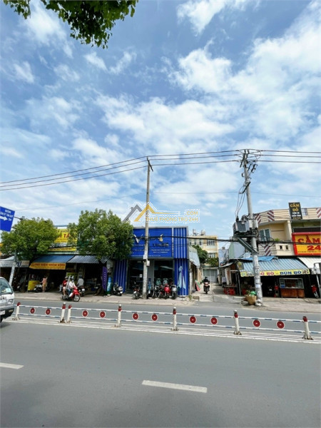 Cho thuê phòng chdv lê văn quới gần ngã tư bốn xã