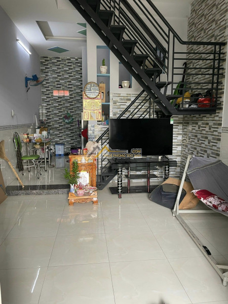 cho thuê nhà 1 lầu 50m2,2pn,2wc đường xe tải, xtt 26-1a. điện+nước giá nhà nước