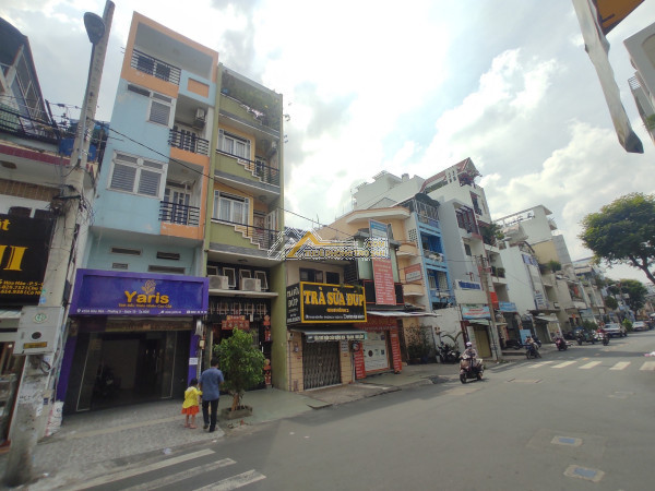 Tòa nhà mặt tiền đường điện biên phủ, phường 4, quận 3, kết cấu: 1 trệt 5 lầu,