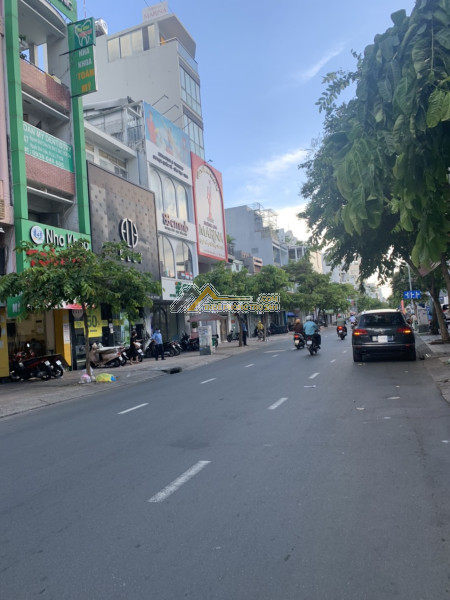 Chính chủ cho thuê nhà số 419a đường hòa hảo, phường 5, quận 10 giá thuê 15 triệu trên tháng, có