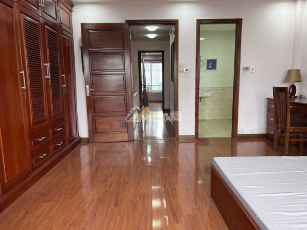 Cho thuê t1 nhà liền kề 82 nguyễn tuân, thanh xuân dt65m2 giá 16tr/th
