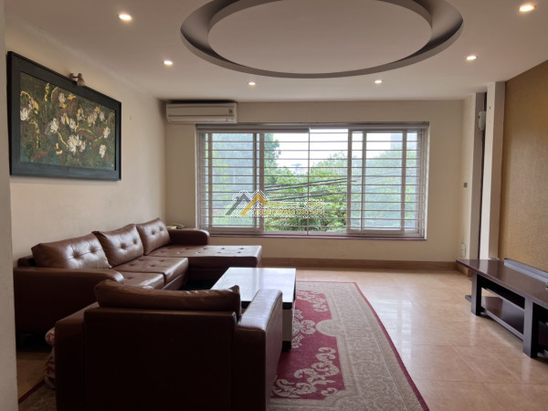 Cho thuê t1 nhà liền kề 82 nguyễn tuân, thanh xuân dt65m2 giá 16tr/th