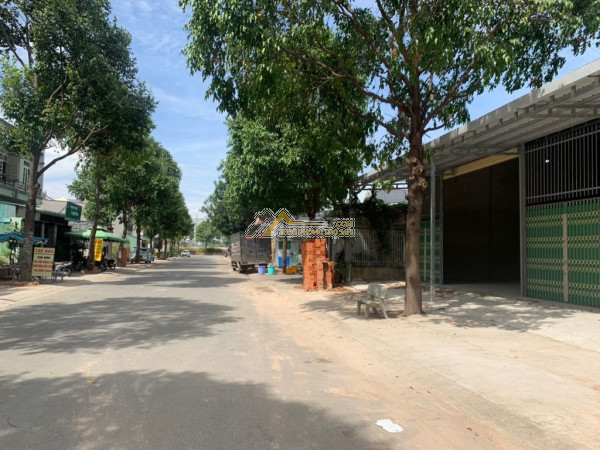 Cần cho thuê kho xưởng phường phú tân thành phố thủ dầu một, bình dương