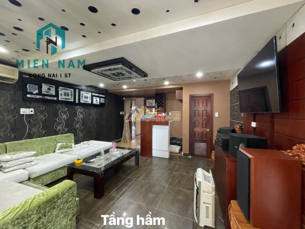 cho thuê nhà mới đẹp 1t3l 480m2 sàn nguyễn ái quốc hố nai