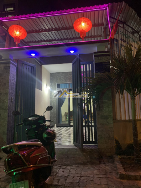 Chính chủ cho thuê nhà 2 mặt tiền 106 trần tử bình , hoà châu , đà nẵng